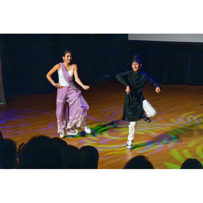 568273944_1376129741179953_4539019965438042712_n