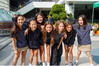 Students_Lunch_Sundeck_Cage--12
